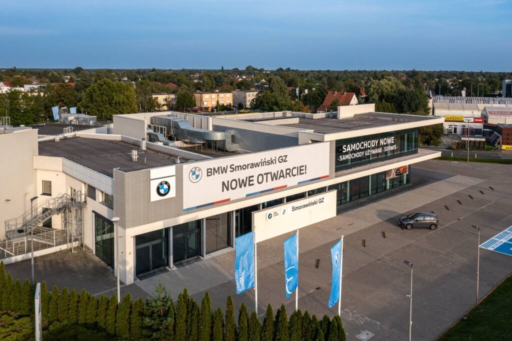 Salon BMW Smorawiński z drona – fotografia nieruchomości komercyjnych Poznań